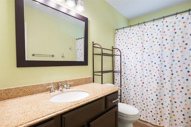 4786 S Yampa St, Aurora, CO 80015 - bathroom with vanity and a shower with shower curtain