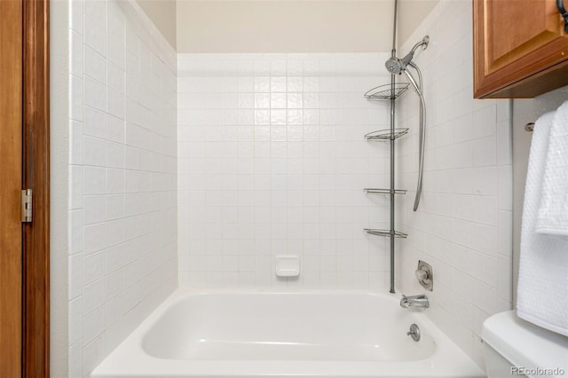 full bathroom featuring toilet and shower / bath combination