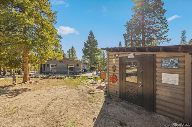246 Spruce Dr, Twin Lakes, CO 81251 - view of yard with an outbuilding