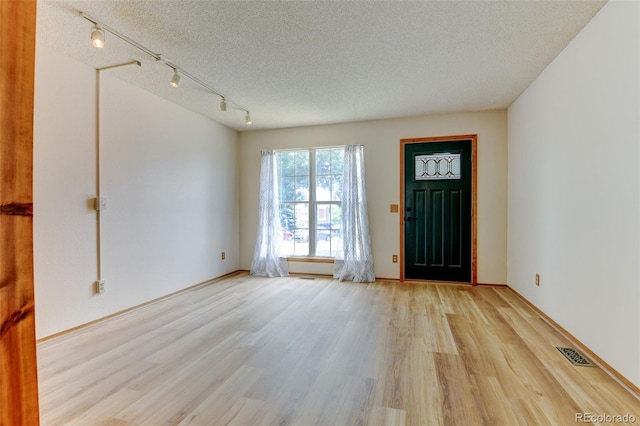 9188 W Ontario Dr, Littleton, CO 80128 - photo 7