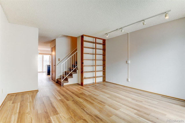 9188 W Ontario Dr, Littleton, CO 80128 - photo 10