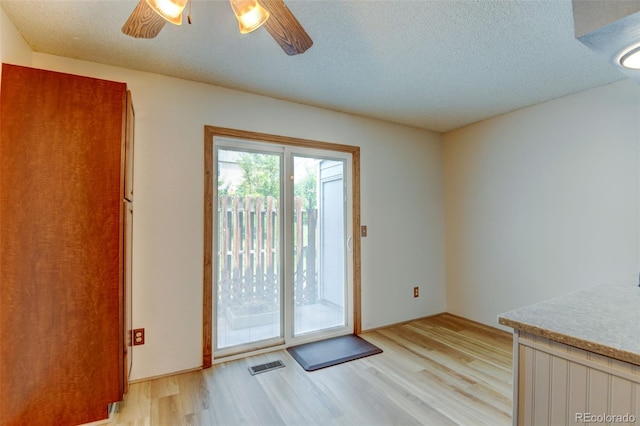 9188 W Ontario Dr, Littleton, CO 80128 - photo 14