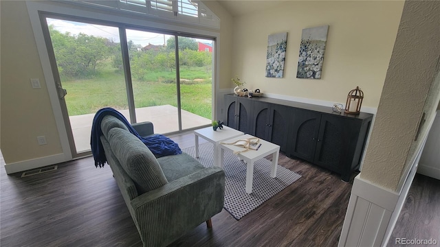 9163 N Palomino Dr, Castle Rock, CO 80108 - photo 8