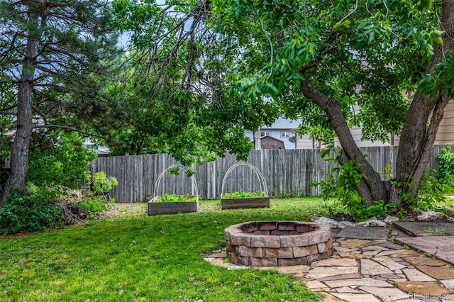 9832 High St, Thornton, CO 80229 - view of yard featuring a fire pit