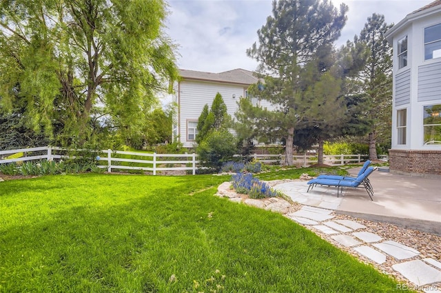 7866 Witney Pl, Lone Tree, CO 80124 - view of yard featuring a patio area