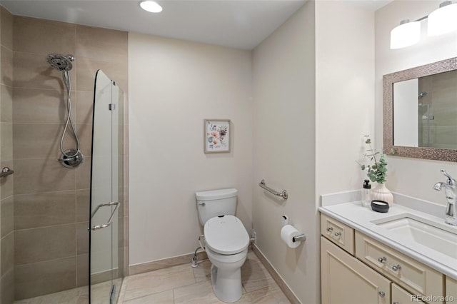 full bath with a shower stall, toilet, vanity, baseboards, and recessed lighting