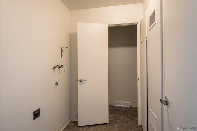 closet with visible vents