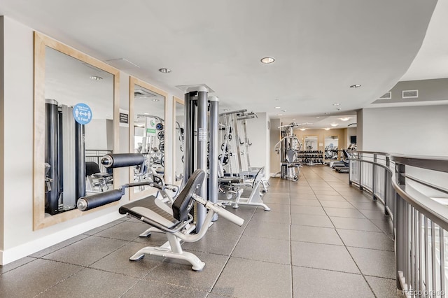 2001 Lincoln St Unit 2213, Denver, CO 80202 - gym with recessed lighting