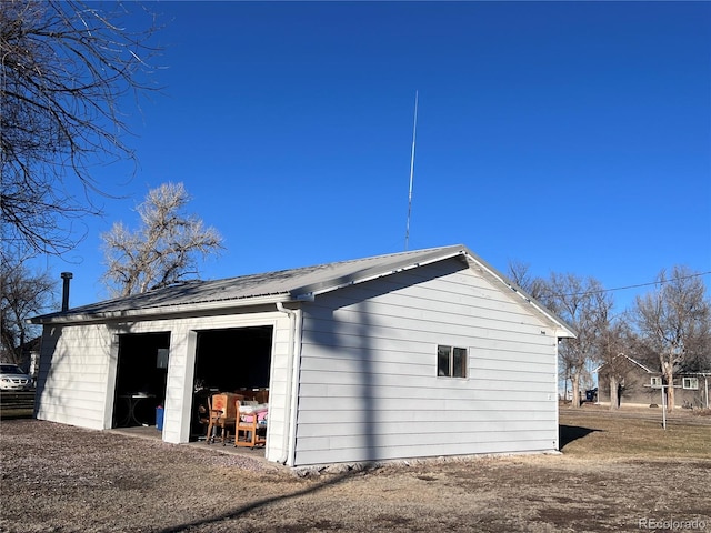 view of detached garage