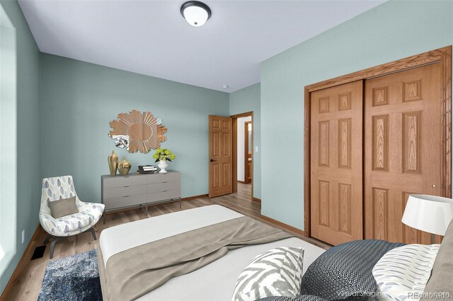 12730 Porcupine Ln, Colorado Springs, CO 80908 - bedroom with wood finished floors and baseboards