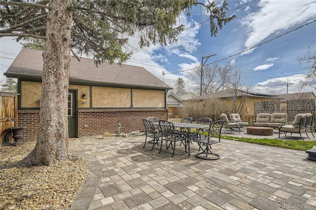 view of patio featuring outdoor lounge area