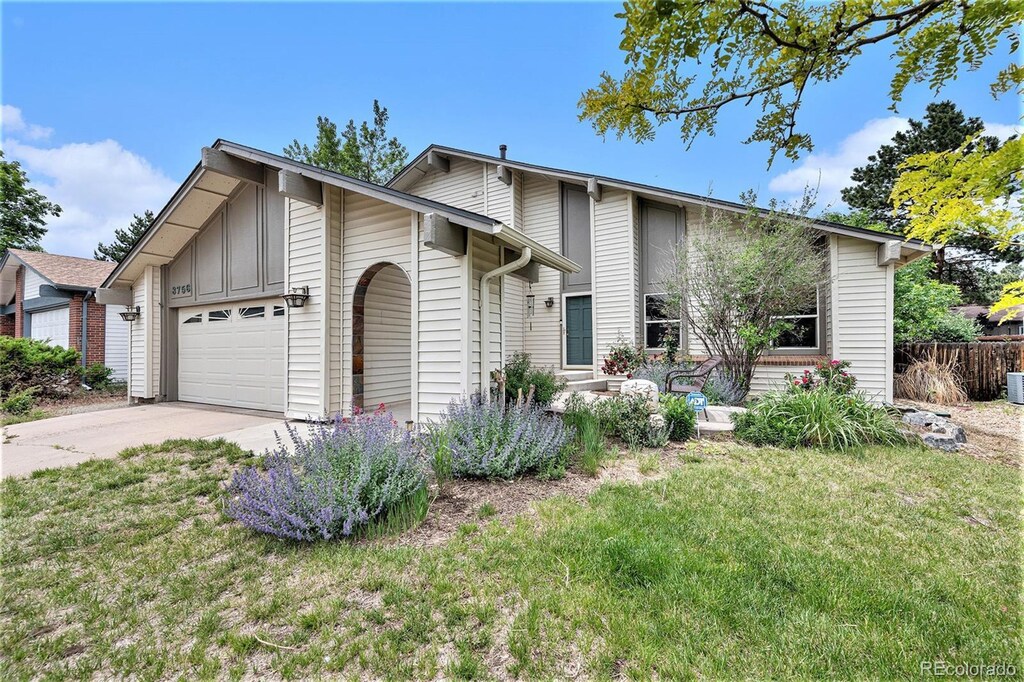 3756 S Mission Pkwy, Aurora, CO 80013 - photo 1