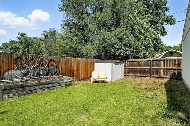 2000 S King St, Denver, CO 80219 - fenced backyard with a storage shed