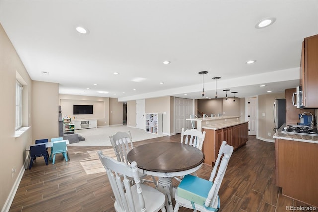 6885 S Buchanan Ct, Aurora, CO 80016