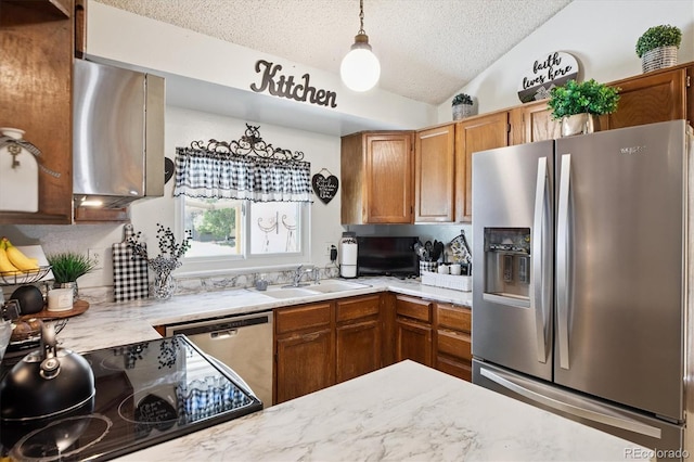 4422 Elkhart St, Denver, CO 80239 - photo 4