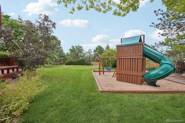 2841 Wyecliff Way, Highlands Ranch, CO 80126 - communal playground with a lawn