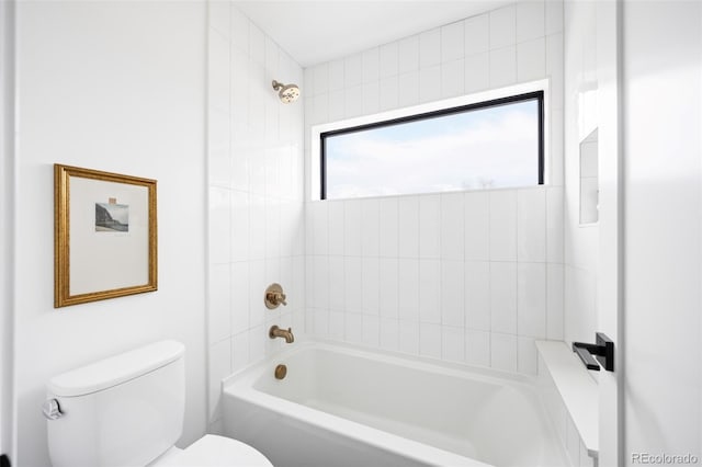 full bathroom featuring toilet and shower / bathtub combination