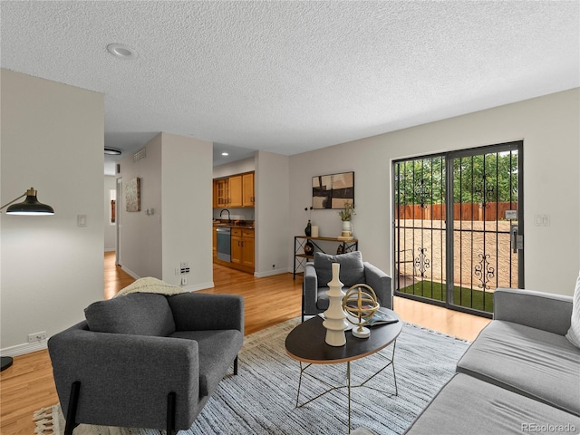 1060 S Parker Rd Unit 13, Denver, CO 80231 - photo 1