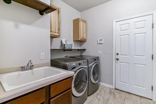25402 E Glasgow Pl, Aurora, CO 80016 - laundry area with cabinet space and independent washer and dryer