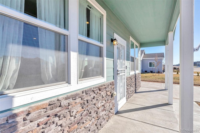 view of patio / terrace featuring covered porch