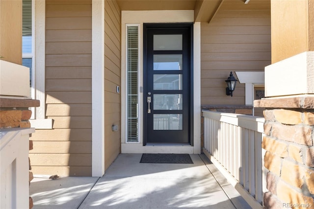 view of entrance to property