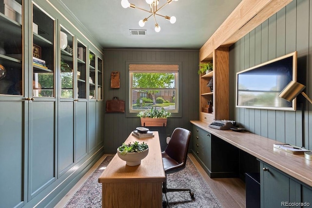 7633 S Gilpin Ct, Centennial, CO 80122 - home office with a chandelier and wood finished floors
