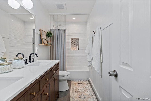 7633 S Gilpin Ct, Centennial, CO 80122 - full bath with toilet, double vanity, shower / tub combo, and recessed lighting