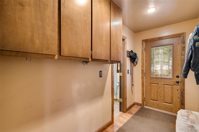 89 Aspen Leaf Ln, Bellvue, CO 80512 - foyer entrance with light wood-style floors and recessed lighting