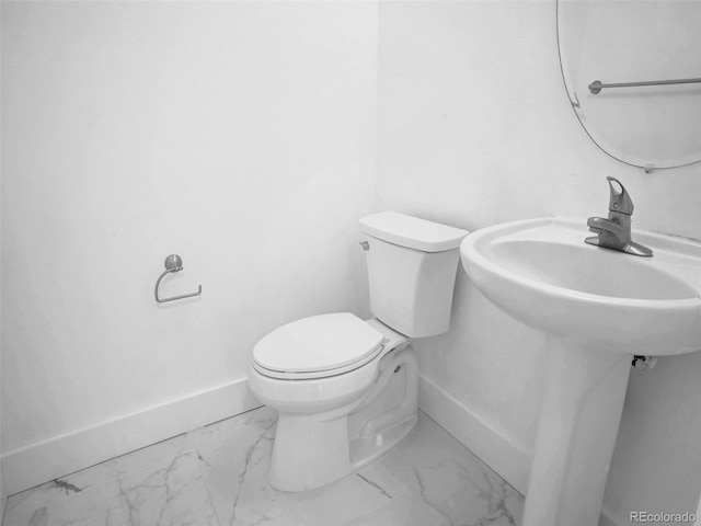15501 E 112th Ave Unit 35B, Commerce City, CO 80022 - bathroom with marble finish floors