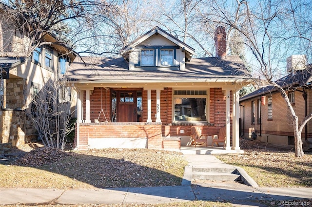 view of front of home featuring a porch