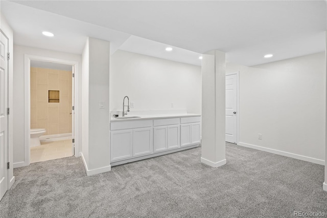 1511 Peninsula Cir, Castle Rock, CO 80104 - bar area with light colored carpet and recessed lighting