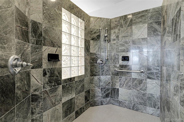 13954 Pine Country Ln, Conifer, CO 80433 - full bathroom featuring a tile shower