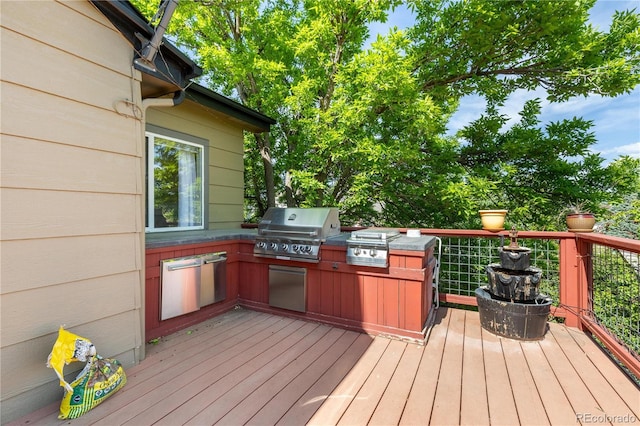 2043 Fendlebrush St, Highlands Ranch, CO 80129 - view of wooden deck