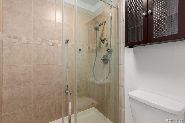 2026 S Pitkin St, Aurora, CO 80013 - bathroom with toilet and a shower stall
