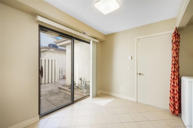 3330 Templeton Gap Rd Unit 15, Colorado Springs, CO 80907 - spare room with baseboards