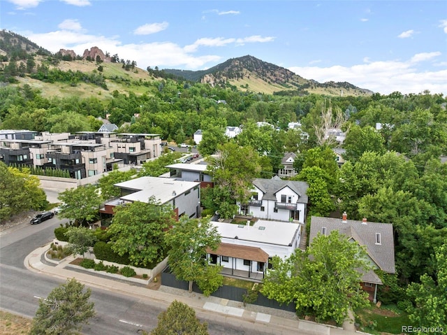 bird's eye view featuring a residential view and a mountain view