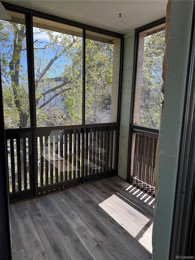 view of unfurnished sunroom