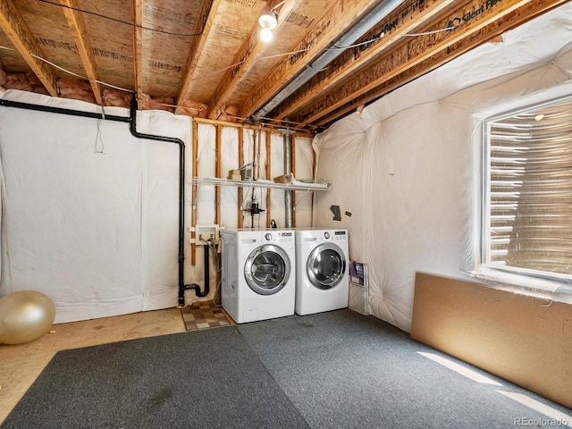 2548 Foothills Canyon Ct, Highlands Ranch, CO 80129 - laundry room with washer and dryer