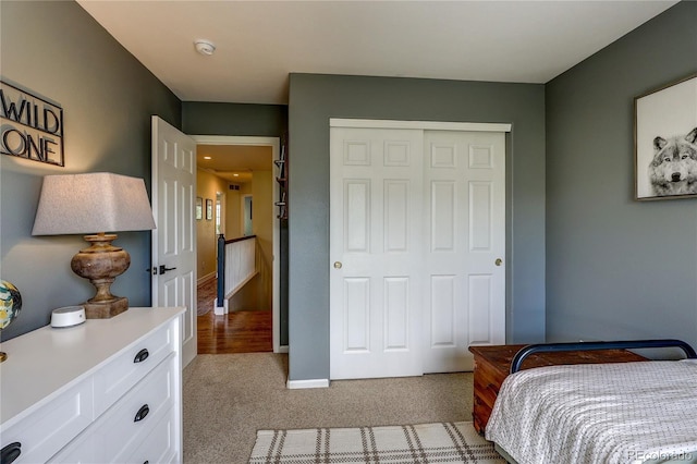 5397 S Killarney St, Centennial, CO 80015 - bedroom with light carpet and a closet