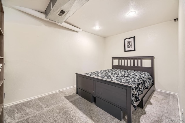 bedroom featuring carpet floors, baseboards, recessed lighting, and visible vents