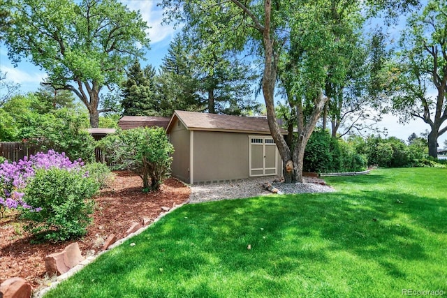 4790 W Lakeridge Rd, Denver, CO 80219 - view of yard