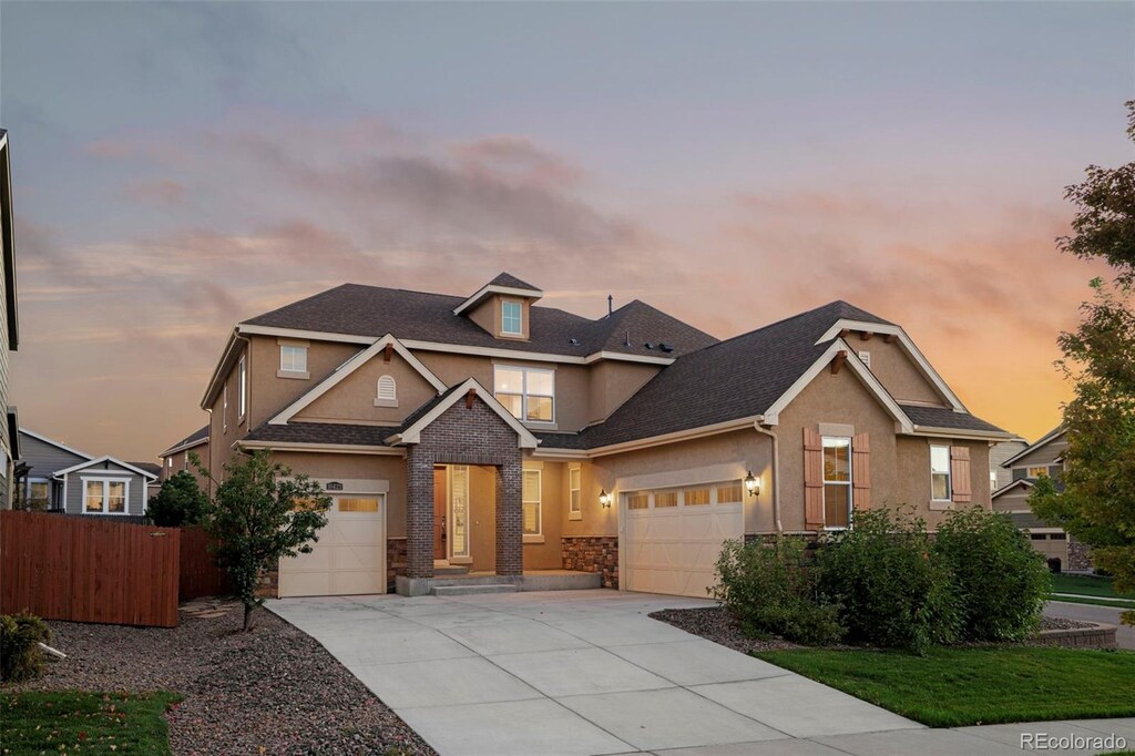 view of front of house featuring a garage