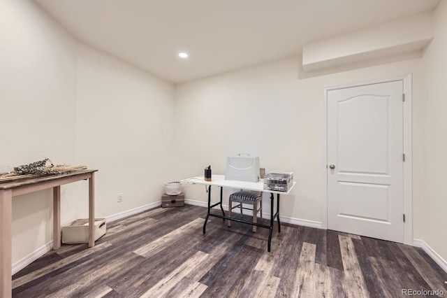 office area with baseboards, wood finished floors, and recessed lighting