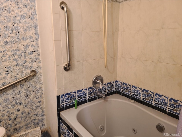 5274 W Rowland Pl, Littleton, CO 80128 - bathroom featuring a jetted tub and wallpapered walls
