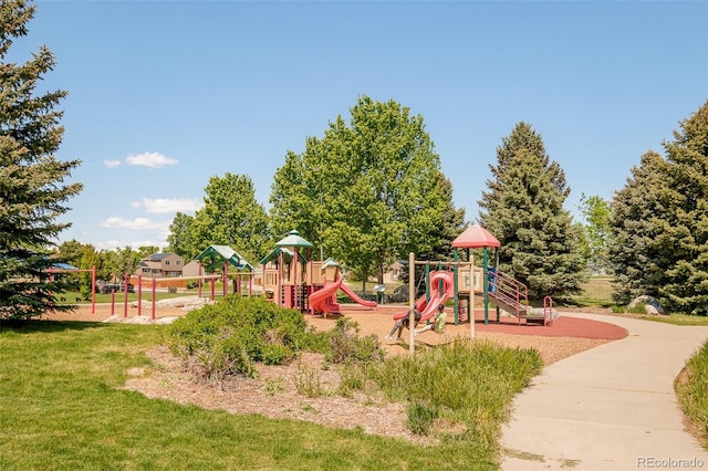 19595 N Mitchell Dr, Denver, CO 80249 - community play area with a yard