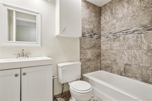 2518 S Dawson Way, Aurora, CO 80014 - full bath featuring vanity and bathing tub / shower combination