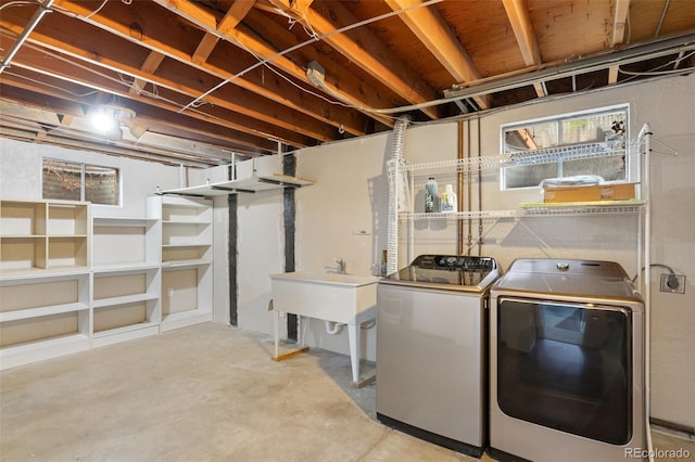 813 Panorama Dr, Colorado Springs, CO 80904 - washroom featuring independent washer and dryer