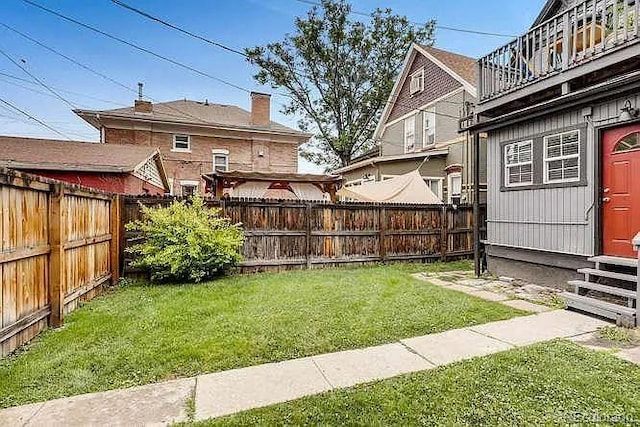 1365 Clayton St, Denver, CO 80206 - view of yard with entry steps