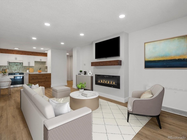 2500 S York St Unit 204, Denver, CO 80210 - photo 1