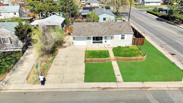 drone / aerial view featuring a residential view
